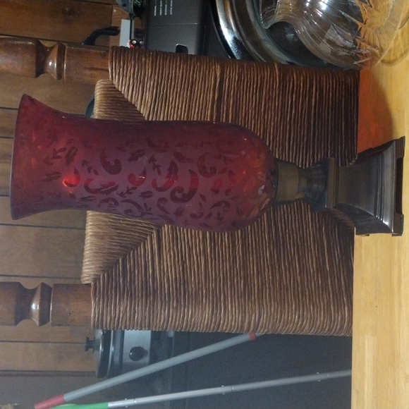 unknown Other - Gorgeous Pre-owned hurricane etch glass and metal candle holder